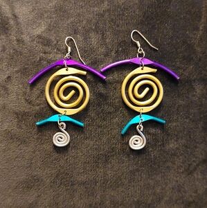 Vintage 80s retro colorful spiral earrings